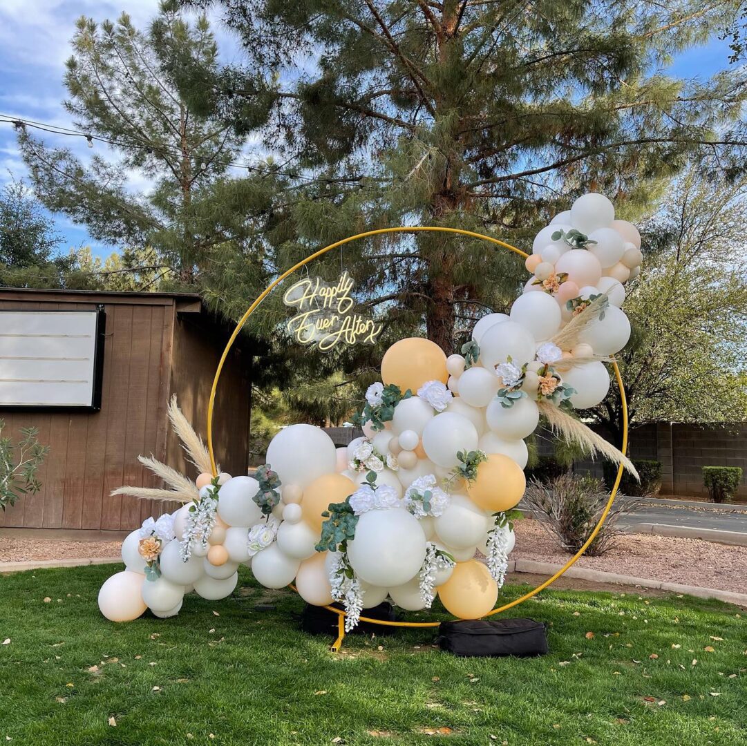 Circle Backdrop with Organic garland